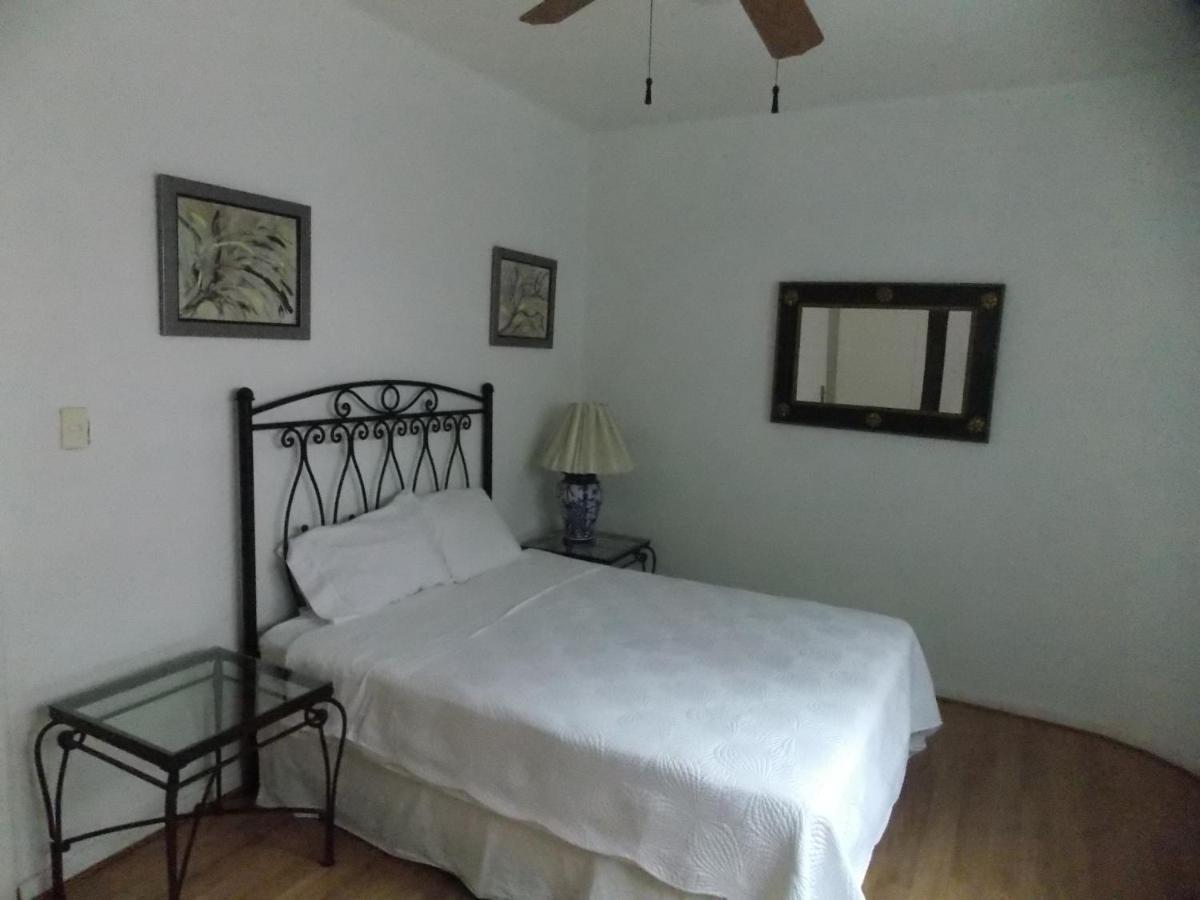 Steinhaus Suites Homero Мехико Экстерьер фото